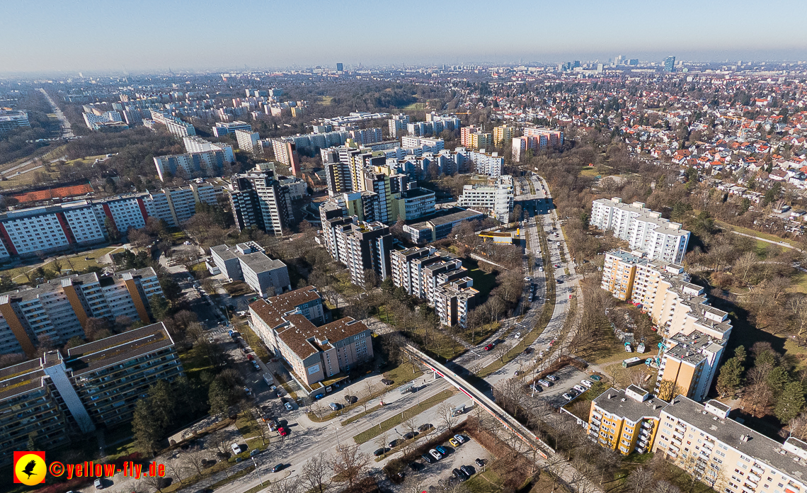 15.02.2023 - Marx-Zentrum und Karl-Marx-Ring mit Umgebung in Neuperlach